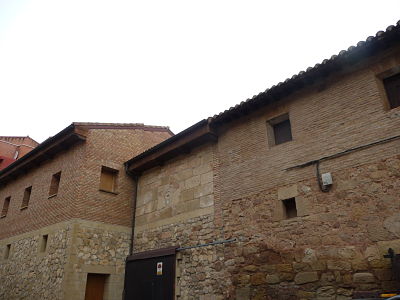 FACHADA 1